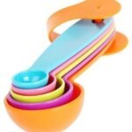 measuring spoons and cups